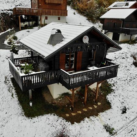 Chalet Proche Morzine Et Lac Leman Wifi Offert Le Biot Buitenkant foto