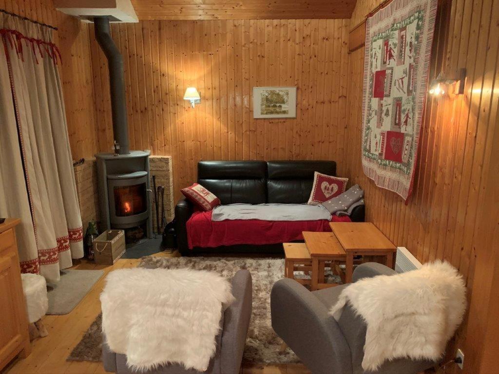 Chalet Proche Morzine Et Lac Leman Wifi Offert Le Biot Buitenkant foto
